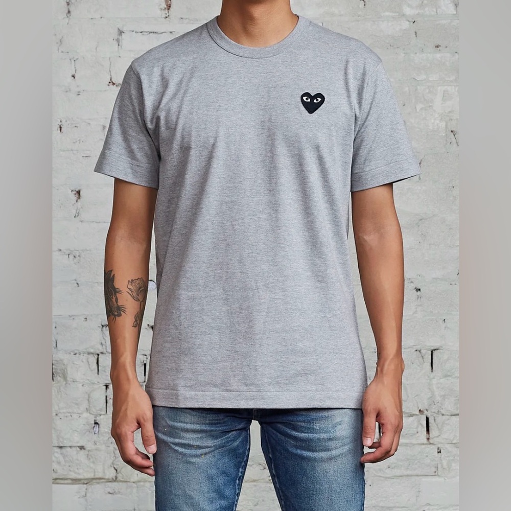 Comme des Garcons PLAY Tee